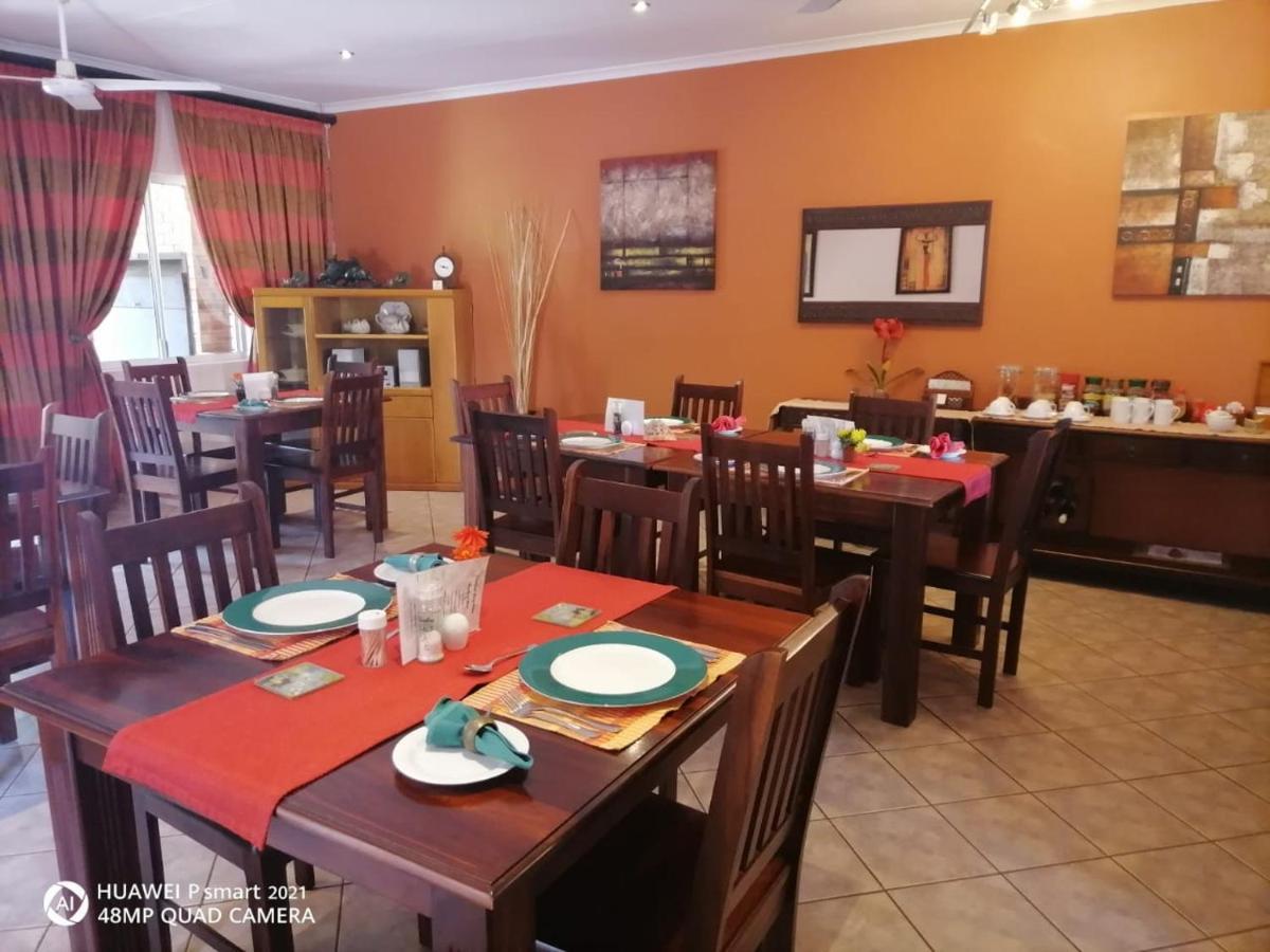 Duneside Guest House Richards Bay Eksteriør billede