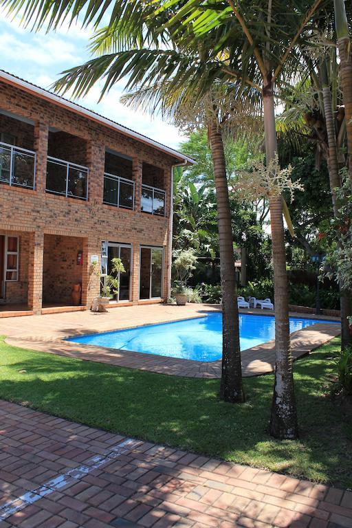 Duneside Guest House Richards Bay Eksteriør billede