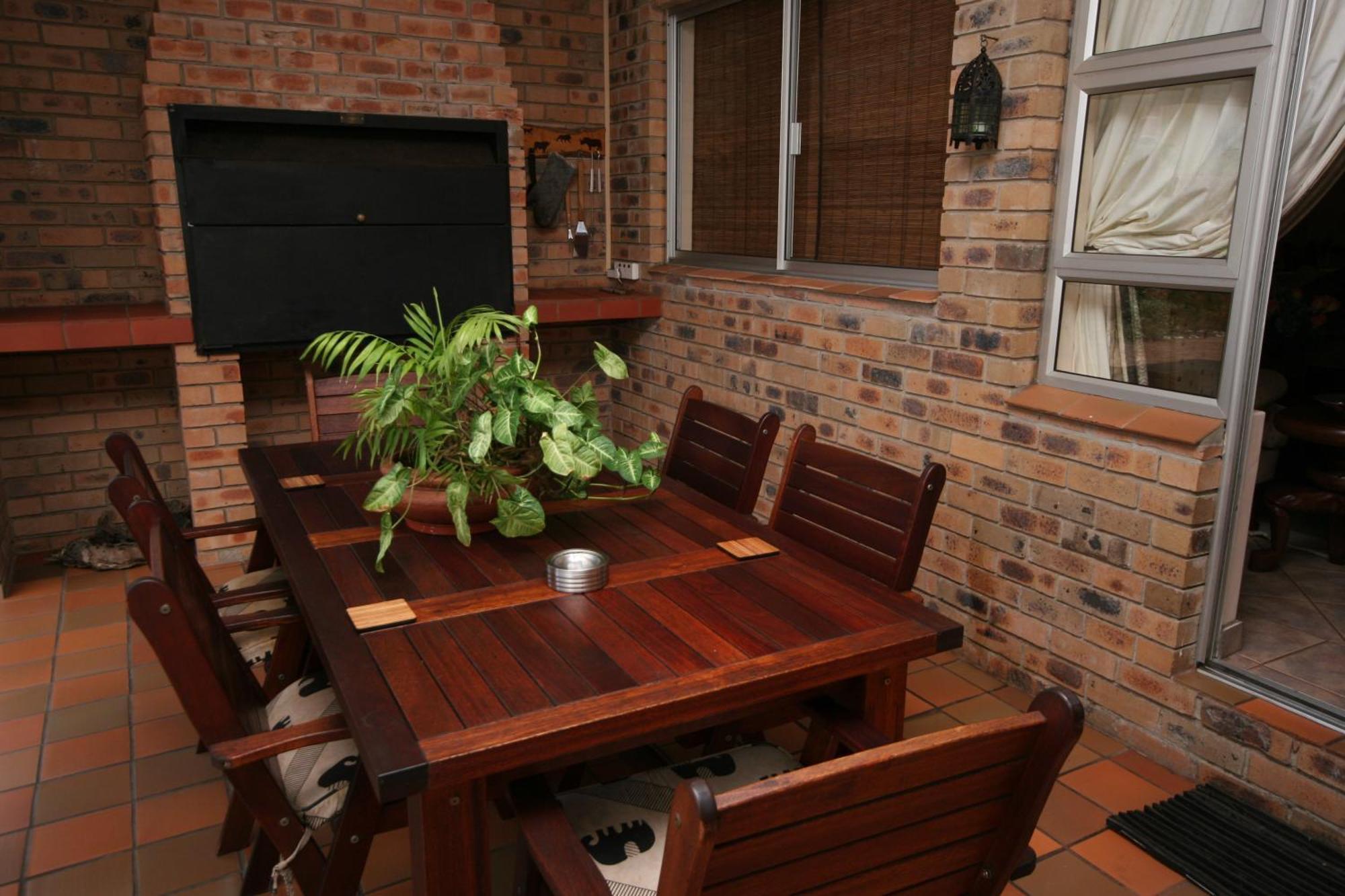 Duneside Guest House Richards Bay Eksteriør billede